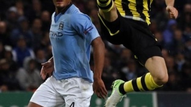 Манчестър Сити изкушава Левандовски с 235 000 евро на седмица