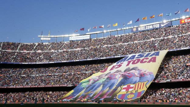 Барса с рекордни приходи, за първи път мина границата от 500 млн. евро