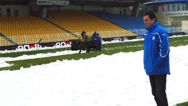 Антон Велков инспектира почистването на &quot;Лазур&quot;