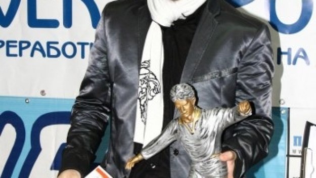 Кривия в Ботев Пловдив за още един сезон