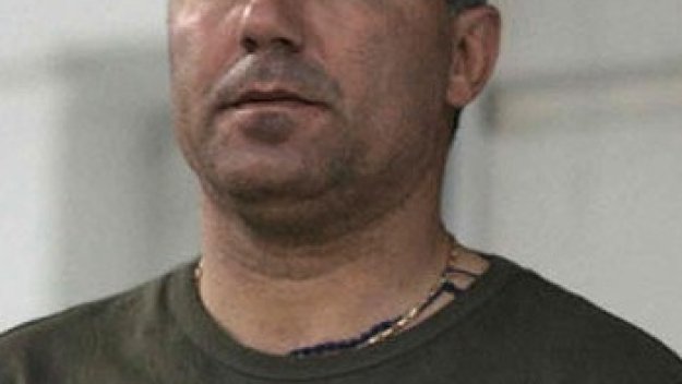 Вратар нападна Стоичков