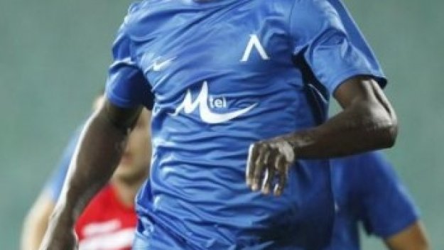 Критики за Гарата в Германия