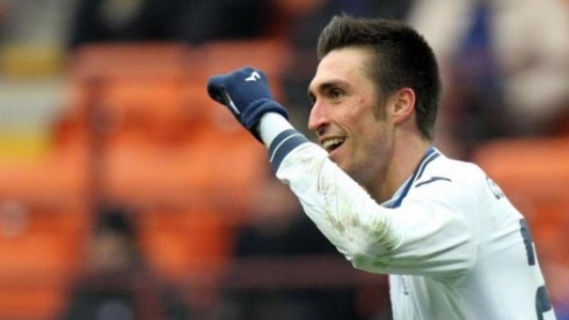 Новара спечели като гост след 20 447 дни