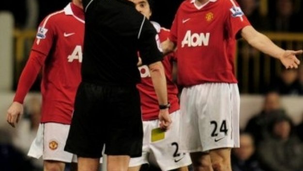 Рафаел отърва голямо наказание заради червения си картон срещу Тотнъм