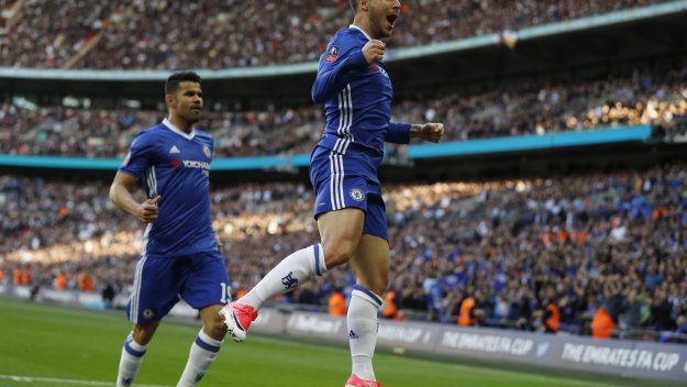 Азар си призна: Още съм далеч от нивото на Меси и Кристиано