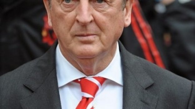 Ходжсън: Феновете да пеят каквото си искат, аз правя каквото мога