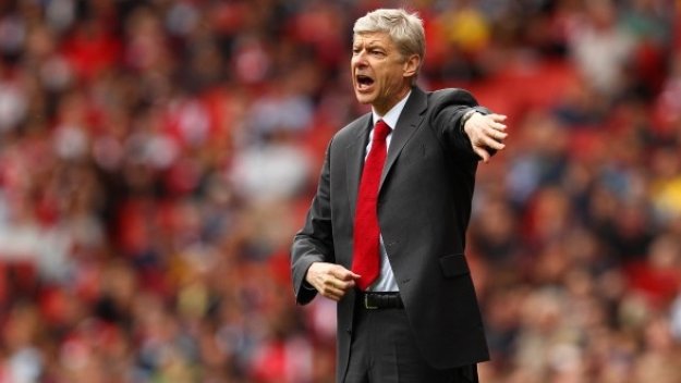 Венгер шокира Манчестър Сити - поиска Тевес за Насри