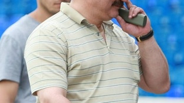 Батков: Съживихме пенсионера Симонович за футбола