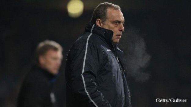 Семейството на Аврам Грант иска евреинът да напусне Уест Хем