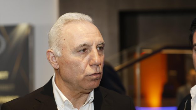 Стоичков за Джони Велинов: Отиде си един великан