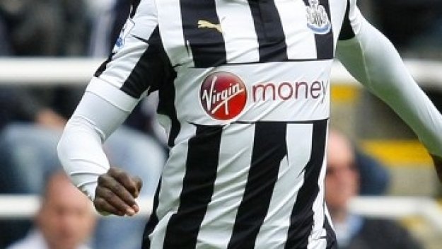 Арсенал се насочва към Демба Ба