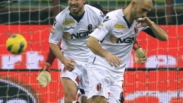 Болоня удари и Фиорентина