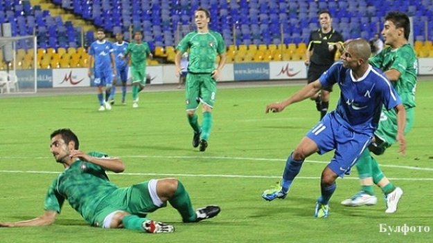 И Ботев Враца се подигра с Локо София