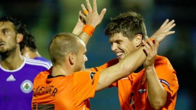 Хунтелаар с хеттрик при 5:0 над Сан Марино