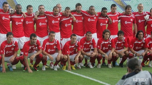 ЦСКА с две нови контроли в Анталия