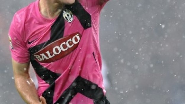 ПСЖ готви нов трансферен удар, взима и Стефан Лихтщайнер от Юве