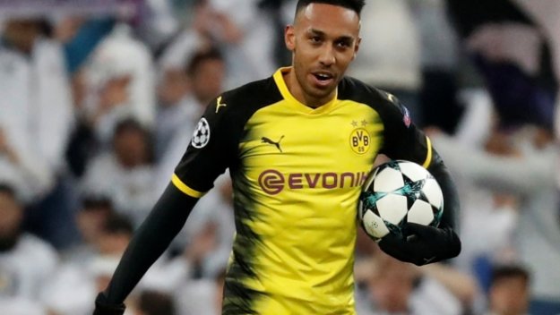 Лудост от Китай: Гуанджоу дава 72 млн. на Дортмунд и 30 млн. на Обамеянг