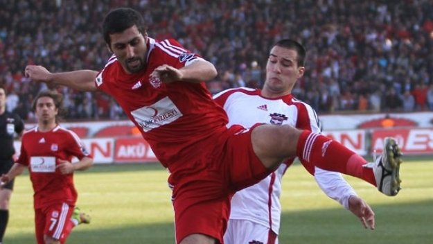 Хвалят Попето в Турция