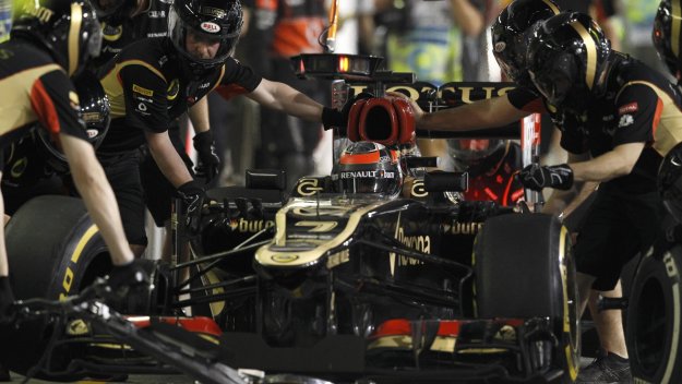 Пратиха Райконен последен на старта