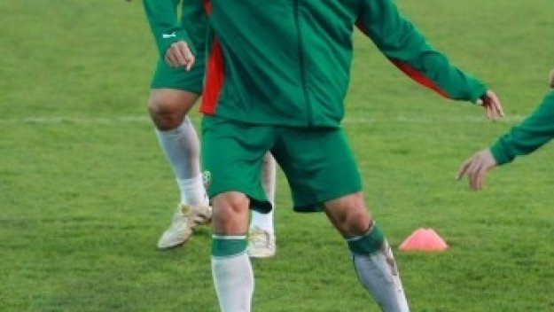 Манолев: При Любо Пенев всичко е пей сърце