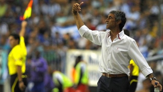 Дел Нидо не издържа и изрита треньора