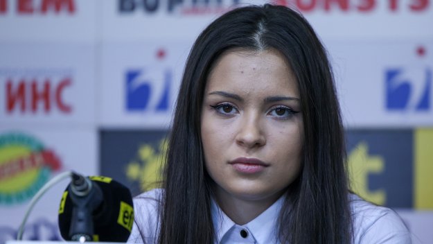 Европейска шампионка на ръба: България или чужд флаг?