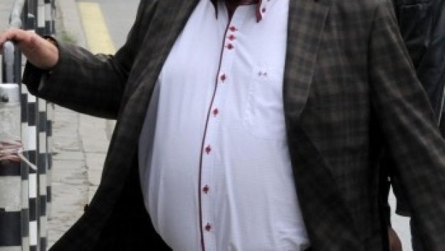 Бразилец на колене пред Бат Венци