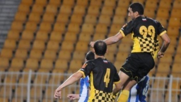 Миньор Перник ще се спасява с играчи от чужбина