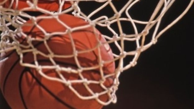 Лукойл изпусна Арис в Солун