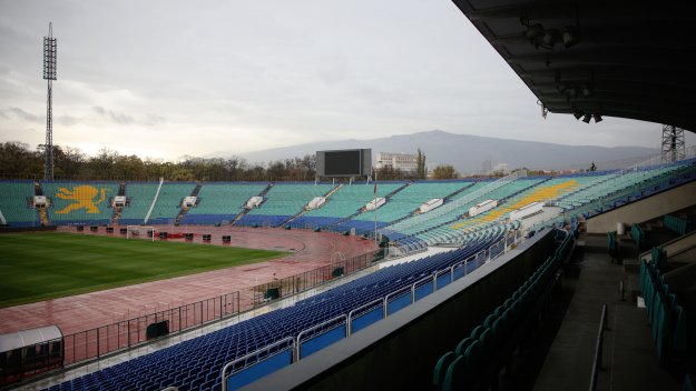 Последно: България - Унгария остава без публика