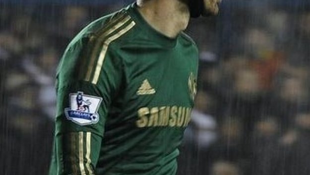 Петер Чех със счупен пръст