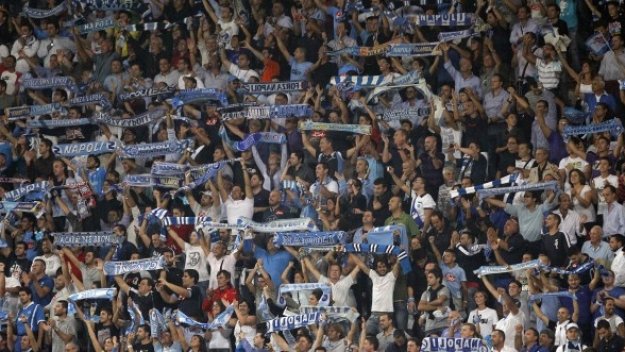 В Неапол променят часа на причастието заради мача