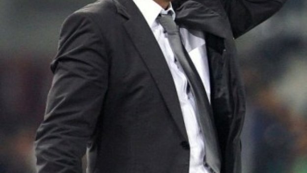 Шустер: Съставът на Жозе от първия мач с Барса беше бъркотия