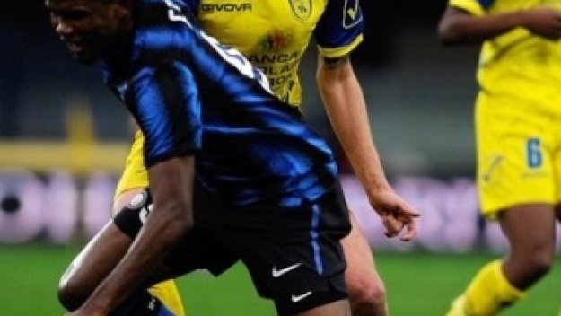 Ето'о гори по видеозапис + ВИДЕО