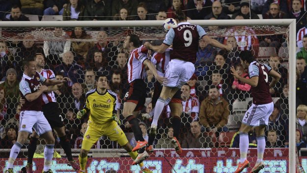 Уест Хям гледа към спасението