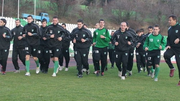 Фенове на Берое готвят инвазия в Сливен
