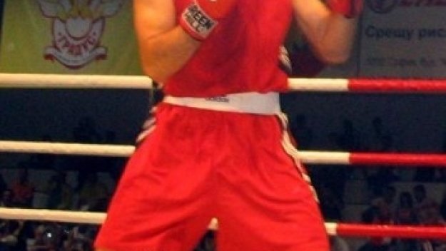 Малката Кобра ще се боксира на &quot;Странджата&quot;