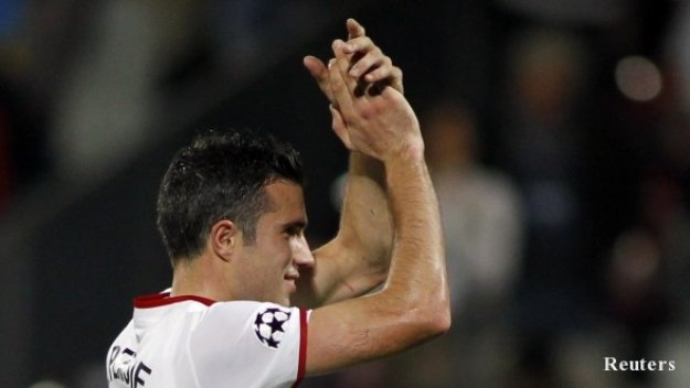 Наказват Ван Перси за 3 мача?