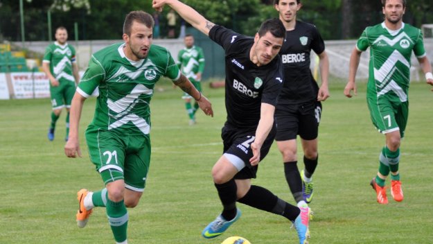 Берое завърши сезона с разгром над Нефтохимик