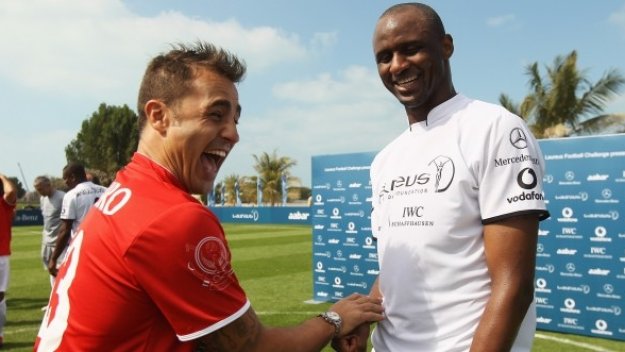 Авантюрата на Виейра с Манчестър Сити приключи