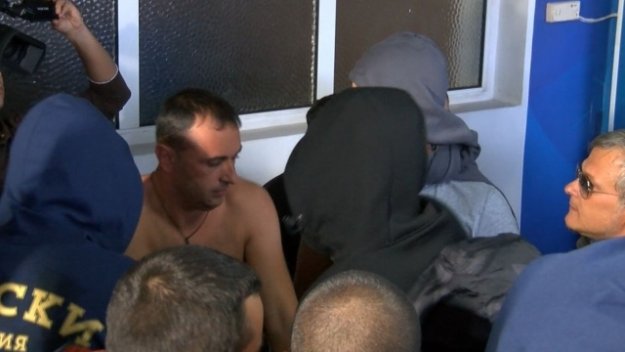Ще има ли събличане? Ивайло Петев дебютира със срамна загуба в Полша