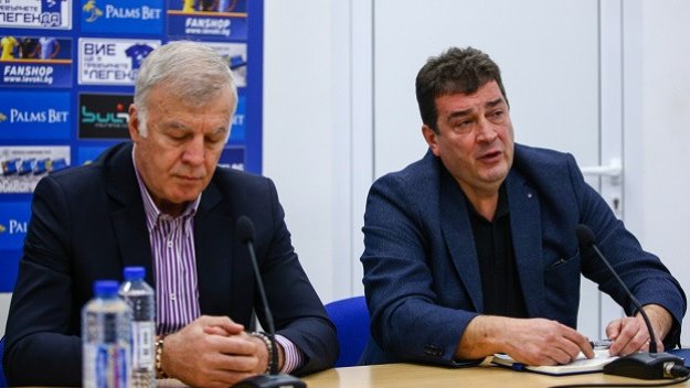 Идва ли край на дълговете? Левски взе решение за милионите от продадените звезди