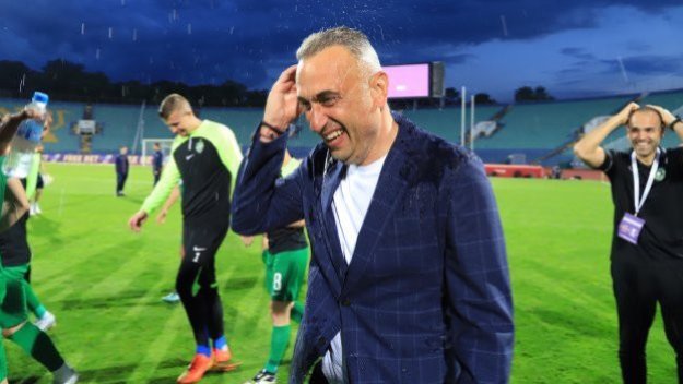 Лудогорец поздрави Петев