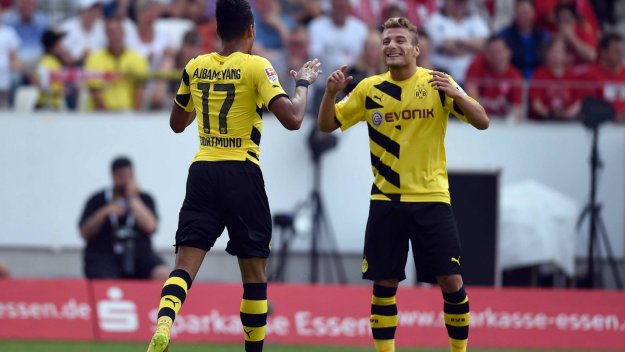 Борусия Дортмунд приземи "Летящите магаренца" + ВИДЕО