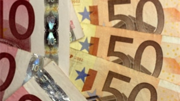 Търг с вещи от Мондиала събра 45 хиляди евро