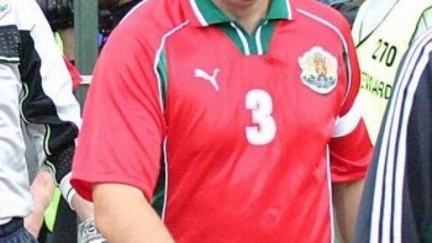 Туньо е №1 по червени картони в националния тим