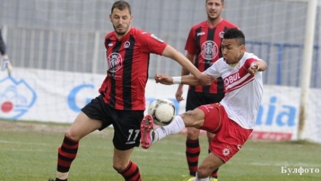 Локо София се изложи срещу Раковски