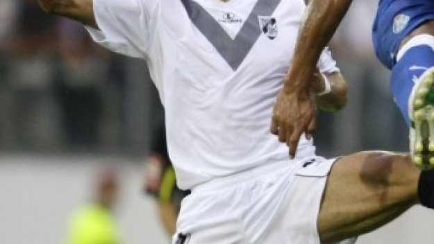 Гласят универсален бразилец на Гимараеш за Левски