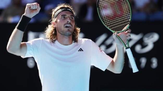 Циципас профуча с 210 км/ч и сега остана без книжка за 1 година