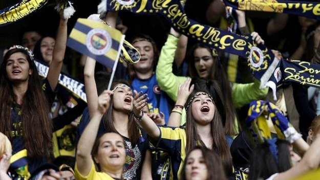 Фенербахче спечели титлата в Турция